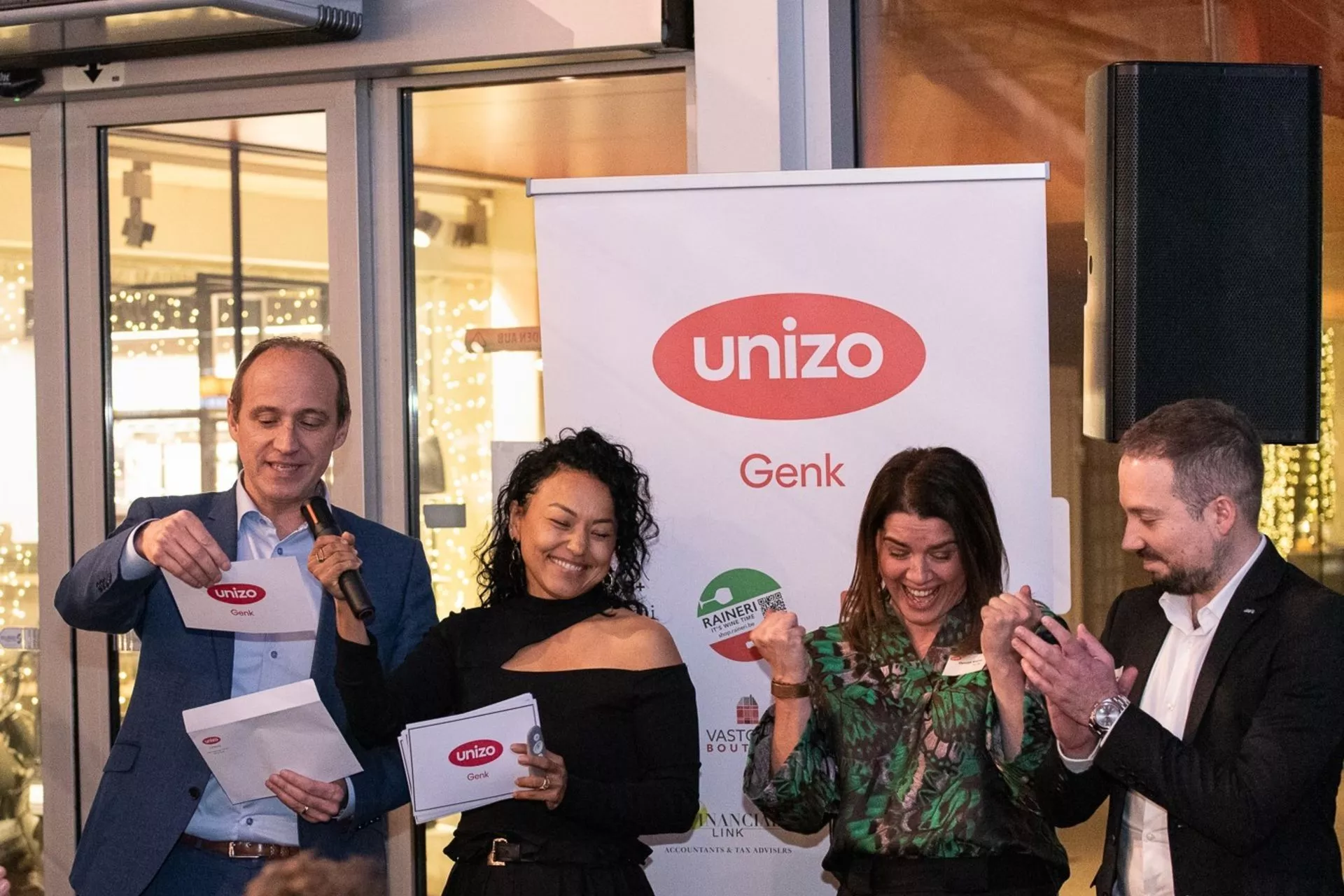 Afbeelding over Vanessa wint Award 'Genker Ondernemer van het Jaar 2024'!